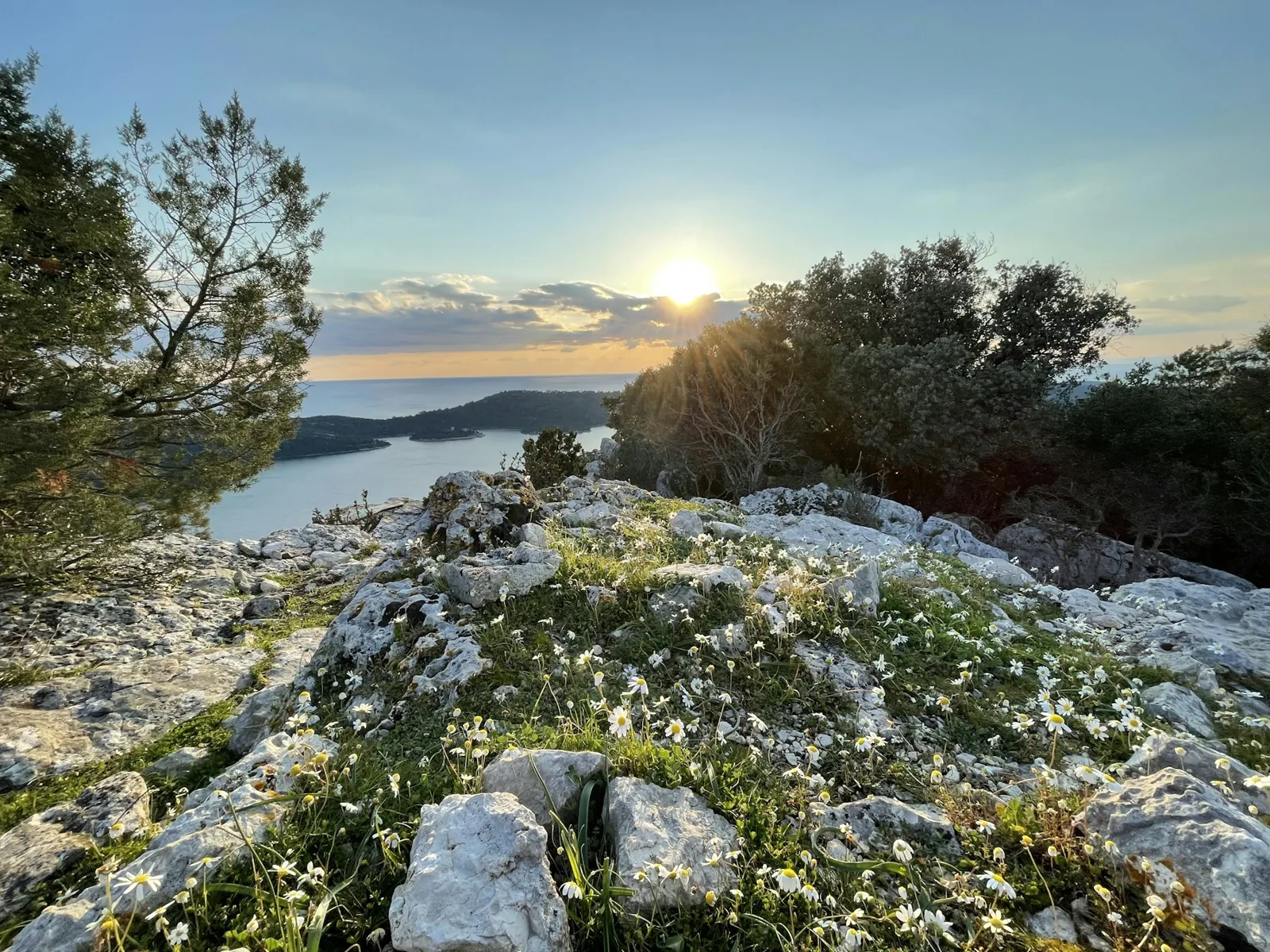 Vårkväll sedd från Veliki Gradac på Mljet