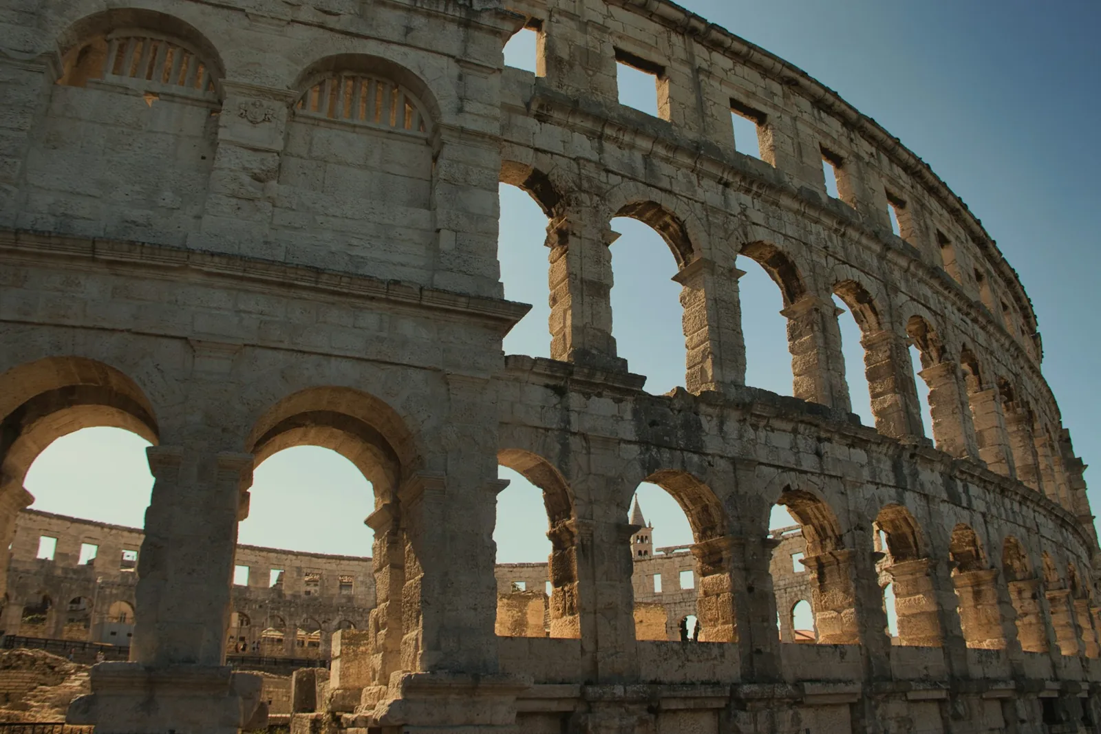 Amfiteatern i Pula