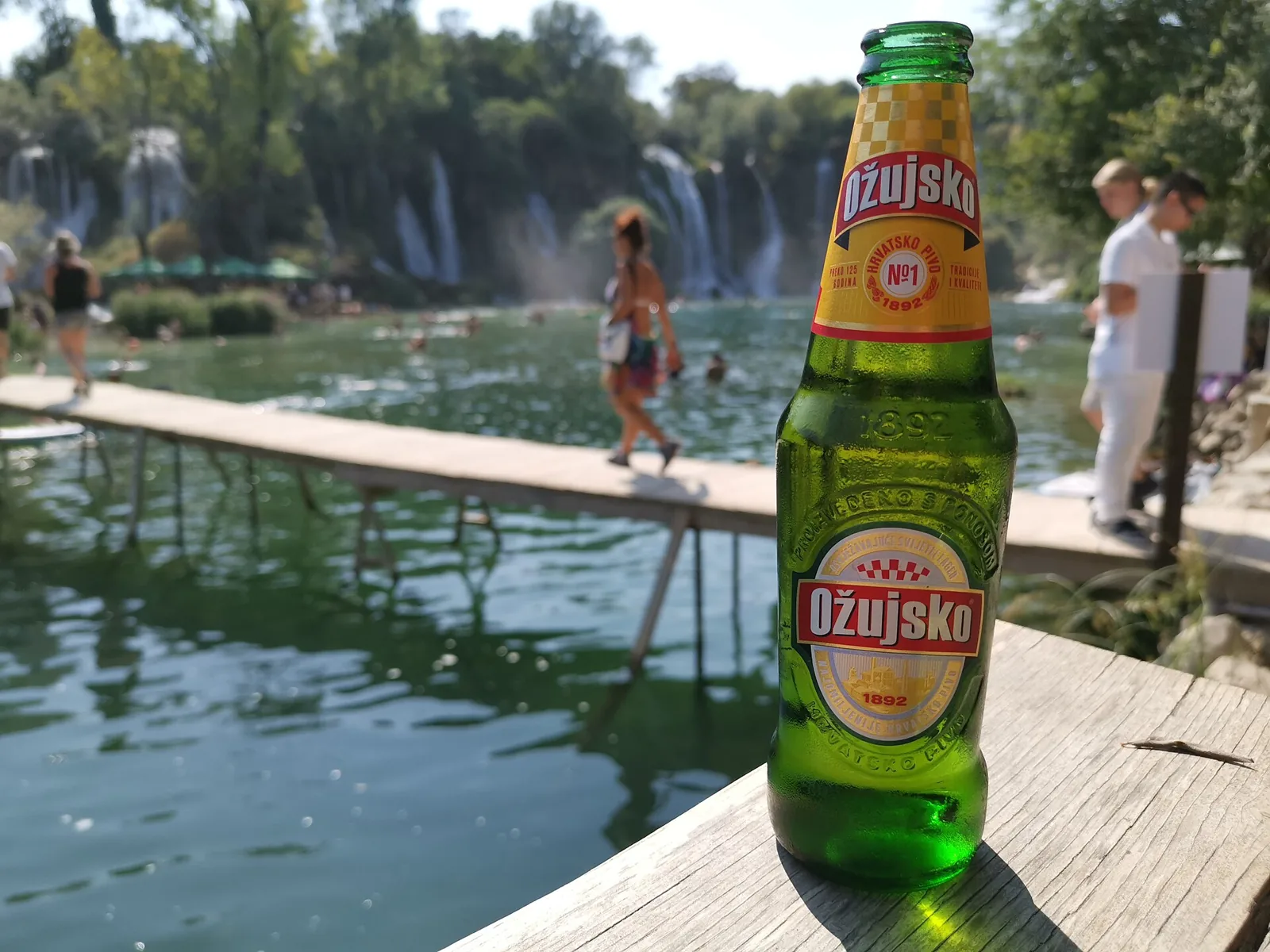 Illustrationsbild: kroatiskt öl av märket Ožujsko